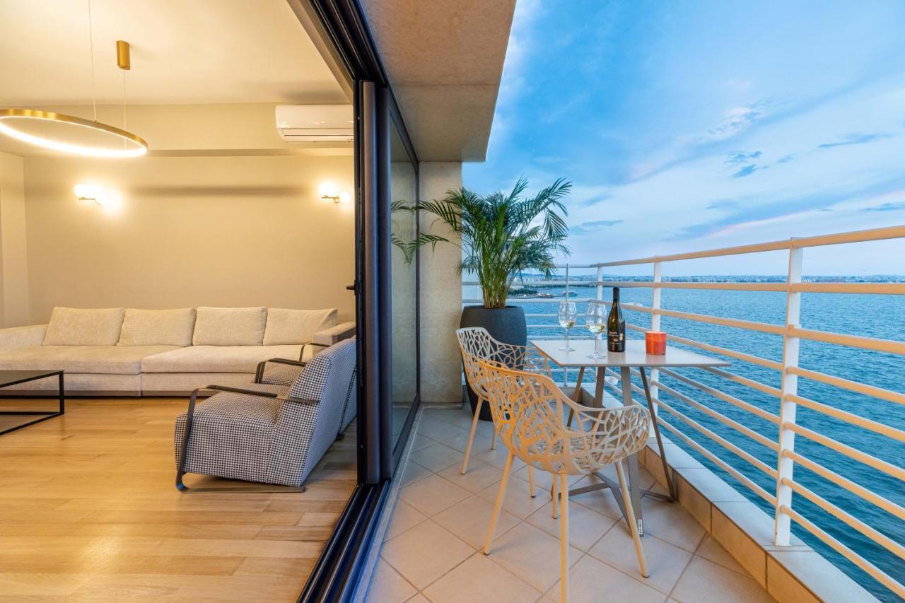 Iconic Salonica Suite Seafront Exterior photo