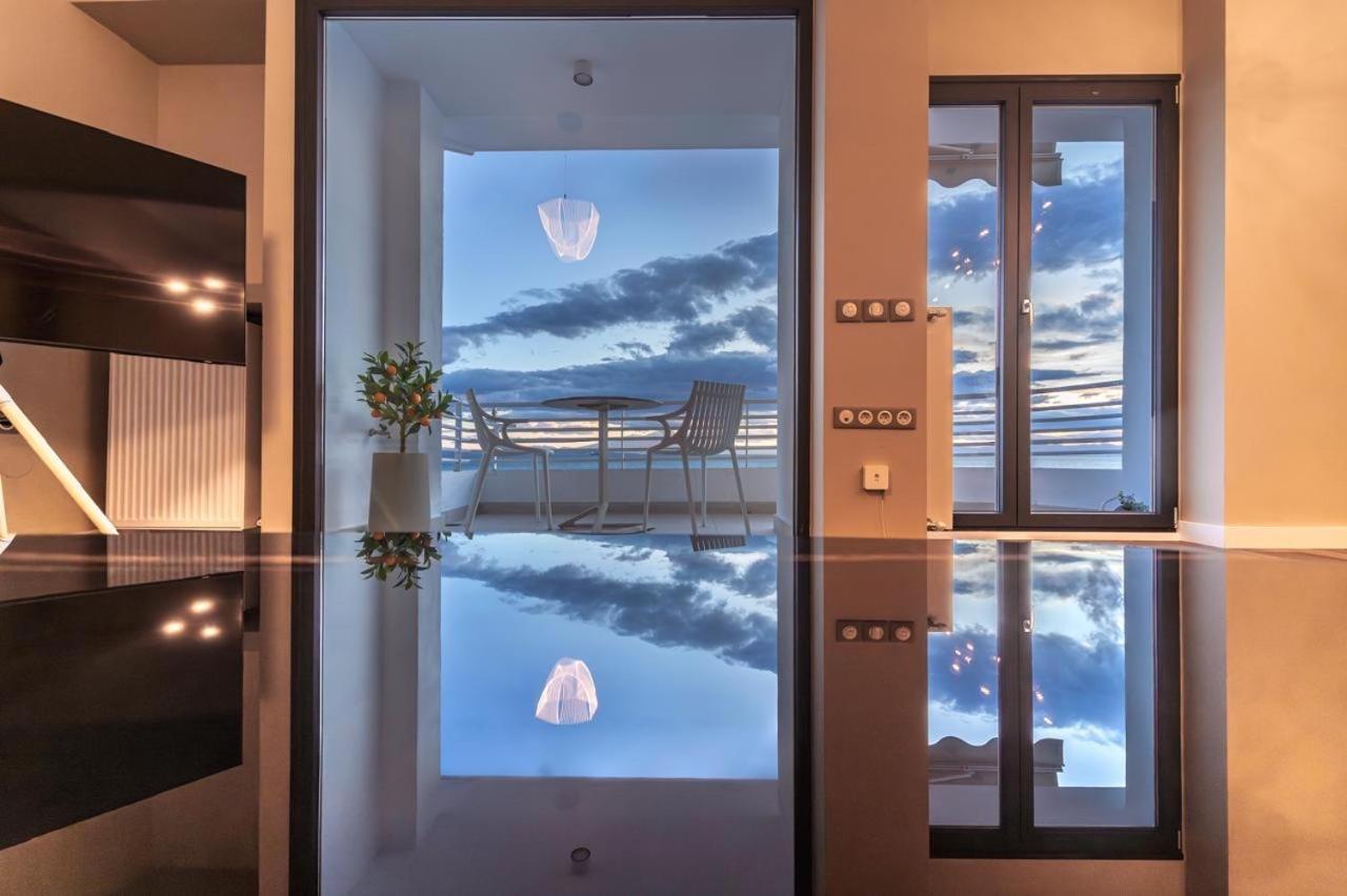 Iconic Salonica Suite Seafront Exterior photo