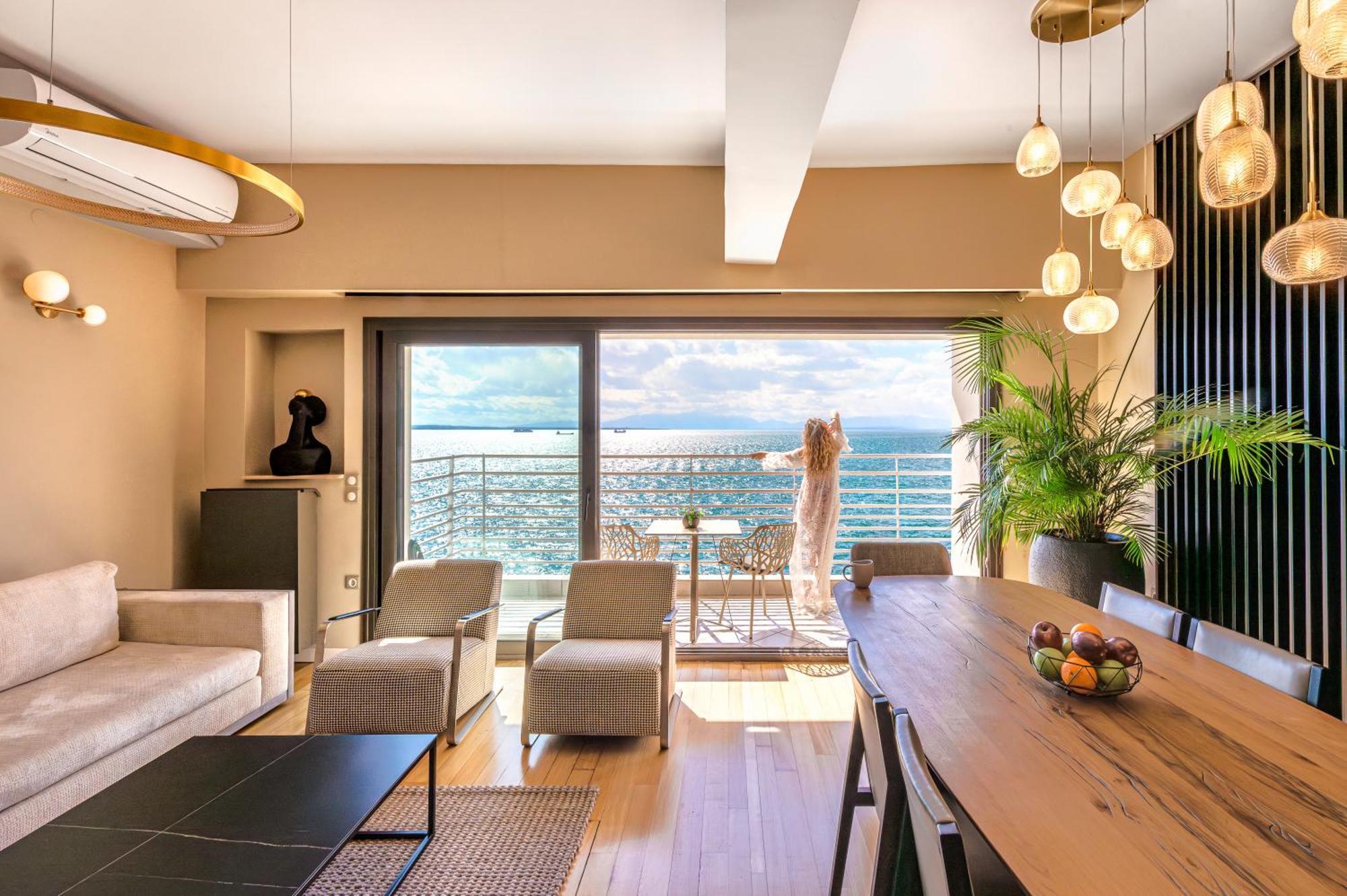 Iconic Salonica Suite Seafront Exterior photo